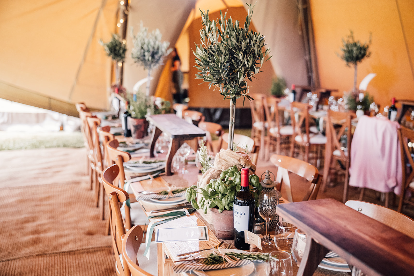 stunning tipi decor at outdoor venue near harrogate